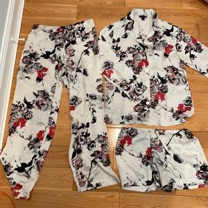 Saks 5th Ave 100% silk pajama set